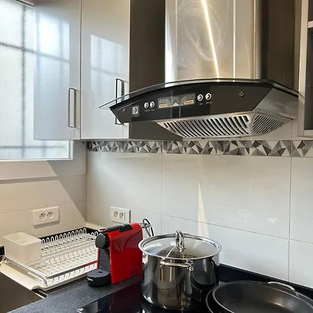 Superb Modern Near Gare De Lyon Bercy F4 Paris