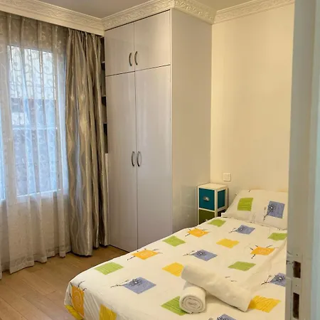 Superb Modern Near Gare De Lyon Bercy F4 Apartment